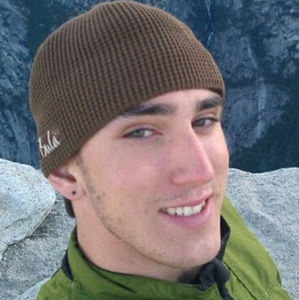 Meet your Posher, Levi